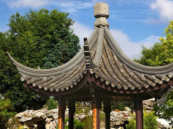 古建筑瓦屋頂為什么是彎曲的？
